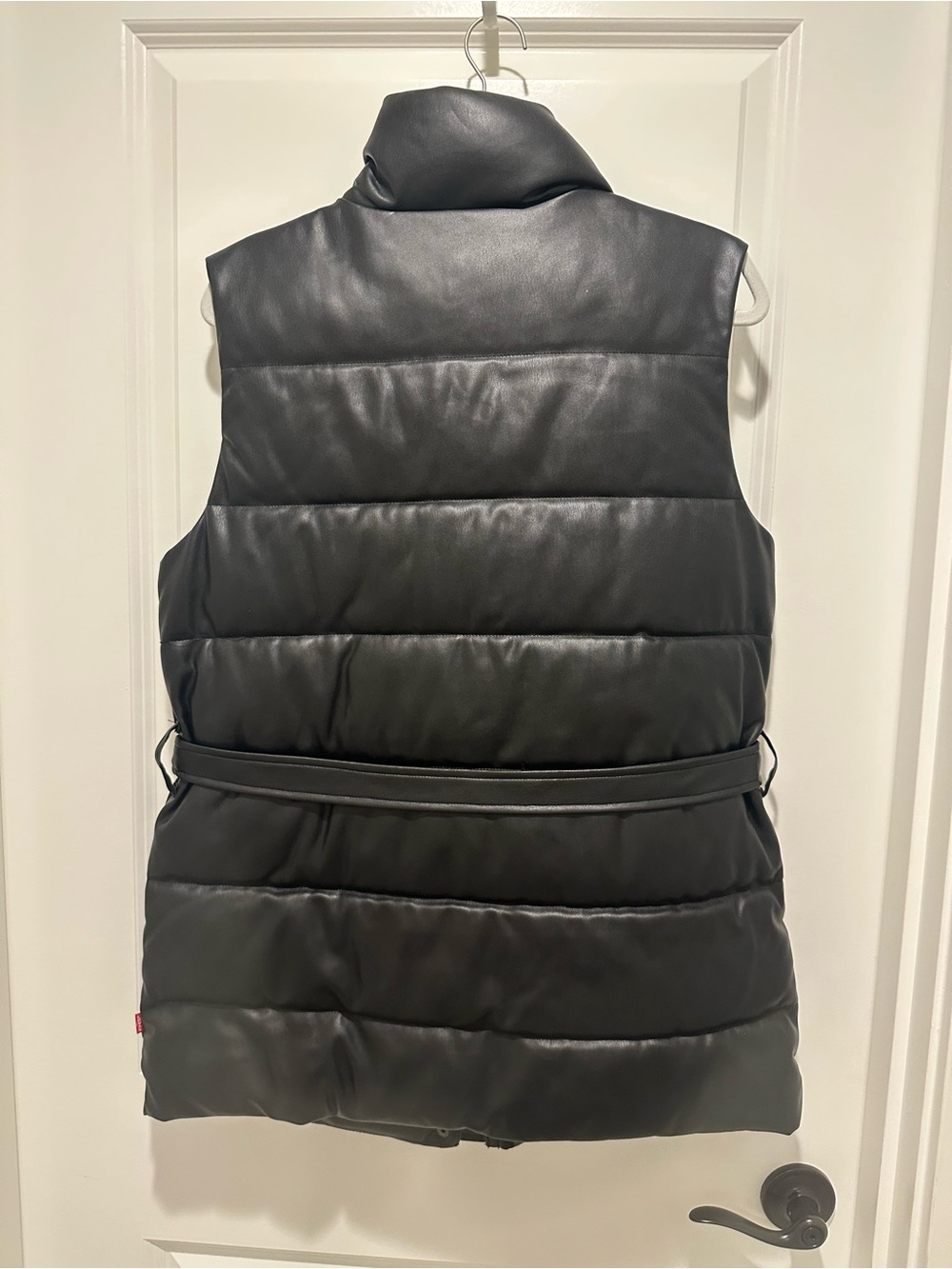Levi's Black Quilted Faux-Leather Belted Vest - Picture 2 of 5